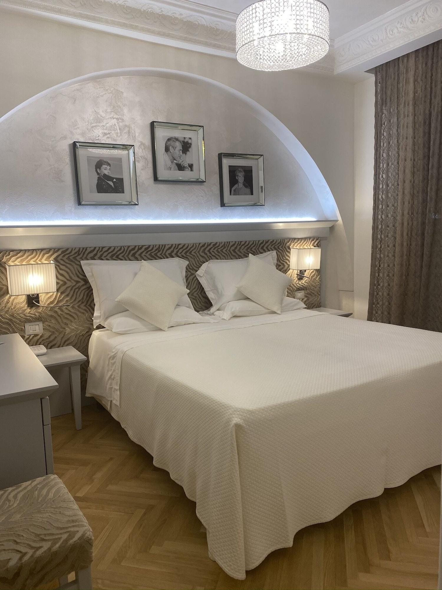 Hotel Aurelia Milano Marittima Exterior photo